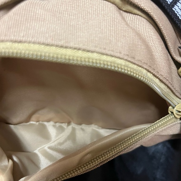 Supreme Tan Waist Bag - Picture 7 of 9